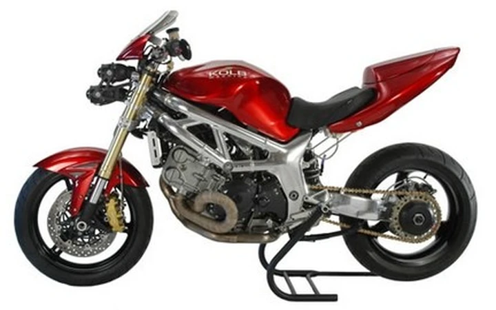 Una Suzuki SV 650 da vetrina!