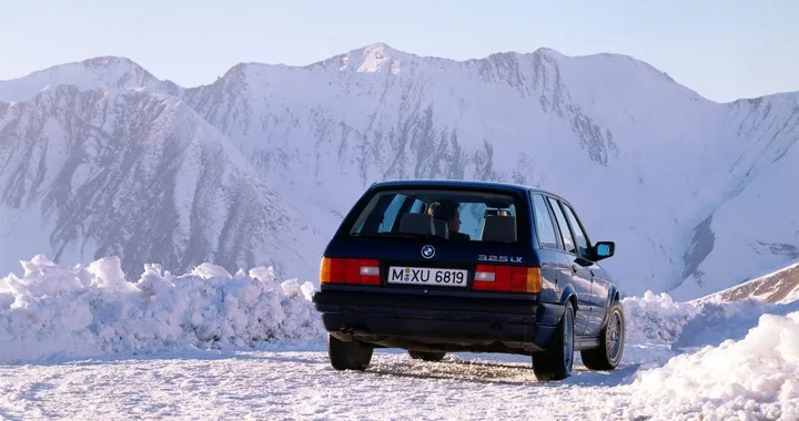 BMW 3 Series Touring: la storia segreta della station wagon nata in garage