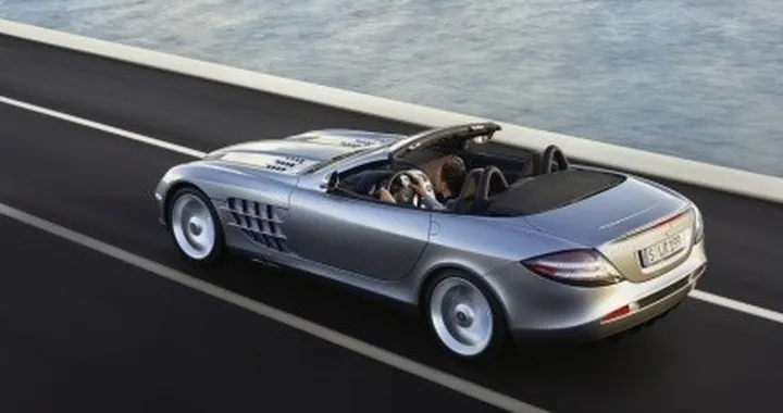 Svelata la Mercedes SLR McLaren Roadster