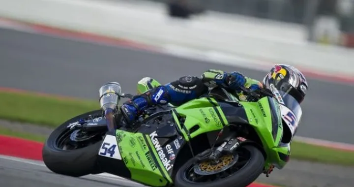 Supersport, Mosca: Sofuoglu davanti alle Honda nelle prime qualifiche