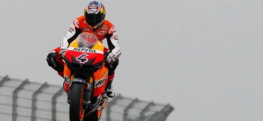 MotoGP: prima pole position di Andrea Dovizioso a Motegi. Valentino Rossi e Casey Stoner in prima fila