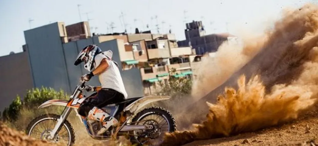 Julien Dupont sulla KTM Freeride E