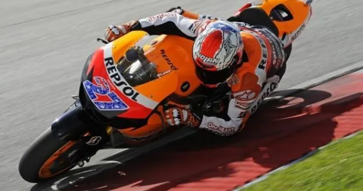 MotoGP Test a Sepang - Day 1: a fine giornata è Casey Stoner il leader, seguito da Pedrosa e Lorenzo. Valentino Rossi è nono