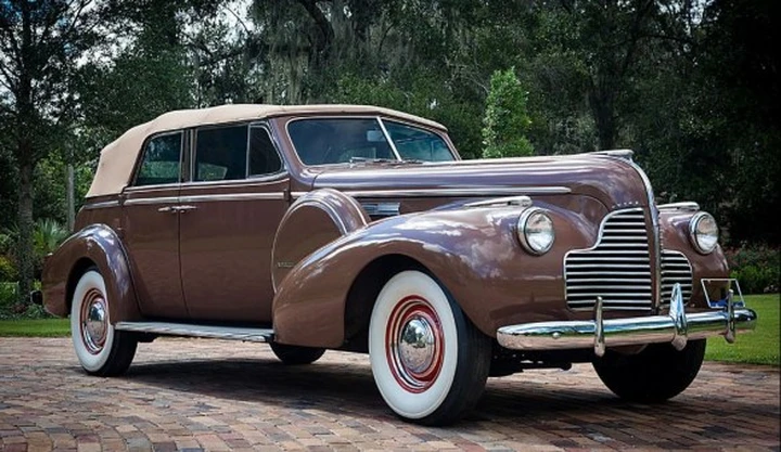 Buick Model 81C: all'asta la vettura di Humphrey Bogart in Casablanca