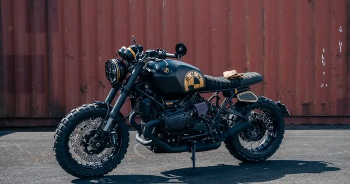 BMW R12 Classic Heritage: la custom FCR che esalta il boxer tedesco
