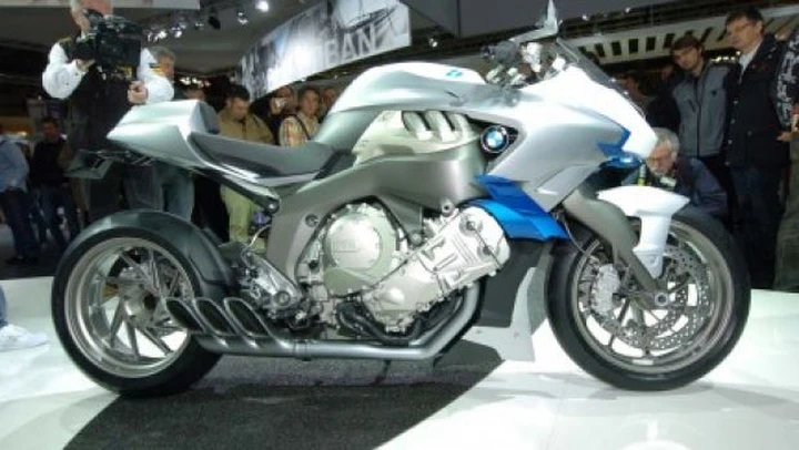 Live @ Eicma: BMW Concept 6