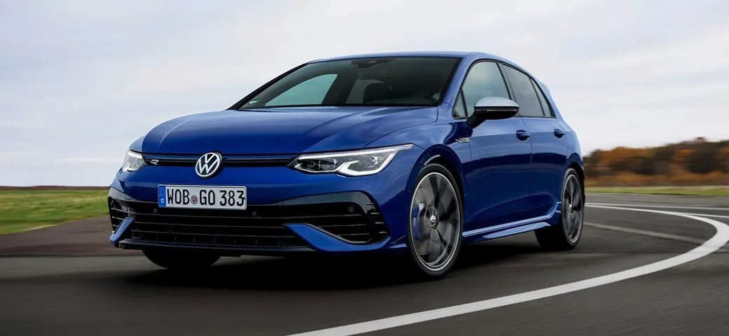Volkswagen Golf R 2021: dotazioni e prezzi