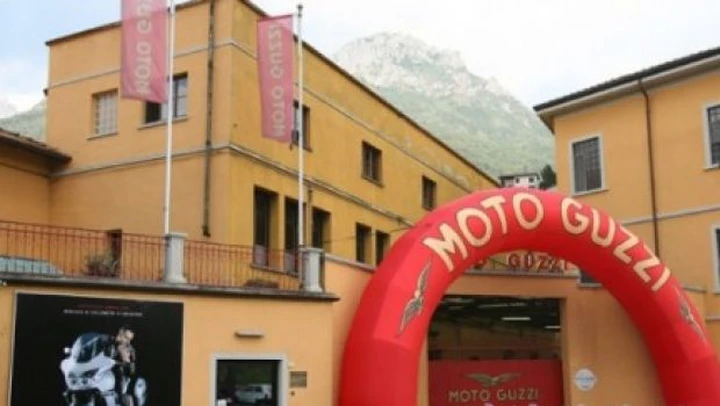 Mondo Moto Guzzi 2010 a Mandello del Lario