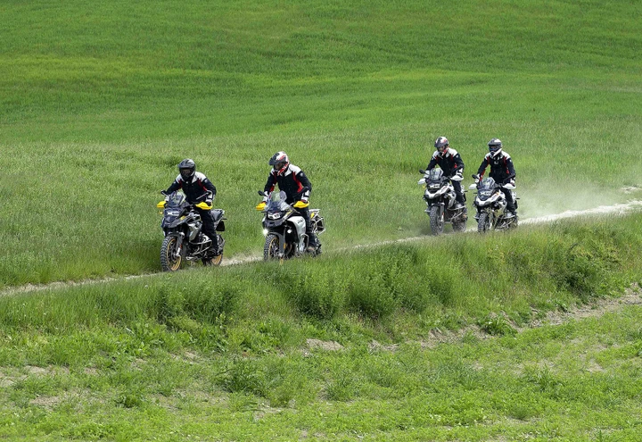 BMW Motorrad GS Academy, torna nel 2022 con la formula 