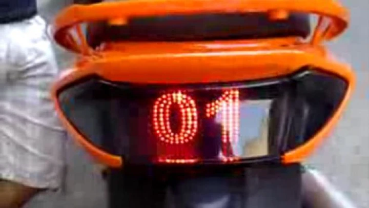 Yamaha T-Max 500 General Lee Replica