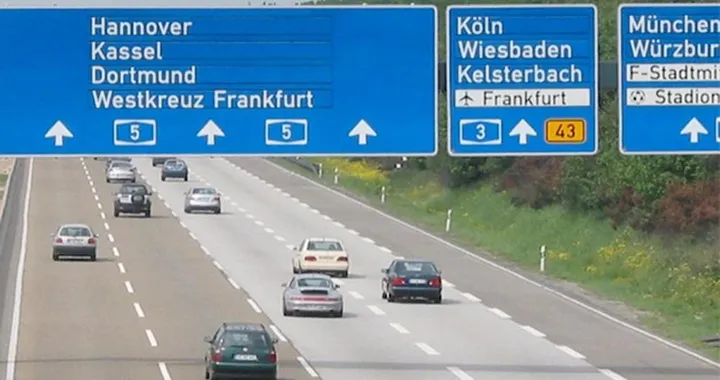 Fine del mito delle autostrade tedesche senza limiti di velocità?