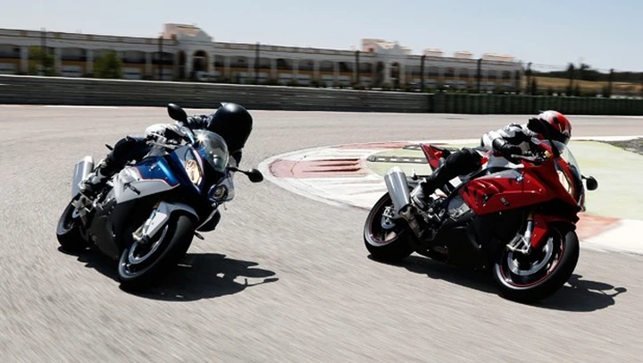 BMW S 1000 RR MY 2015: dettagli, caratteristiche e colori [Foto & Video]