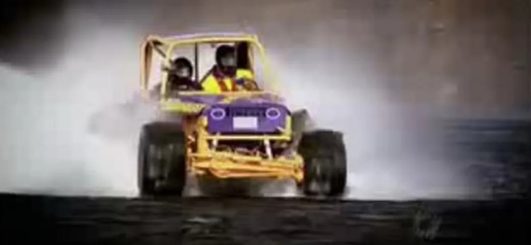 Top Gear, Richard Hammond corre sull'acqua