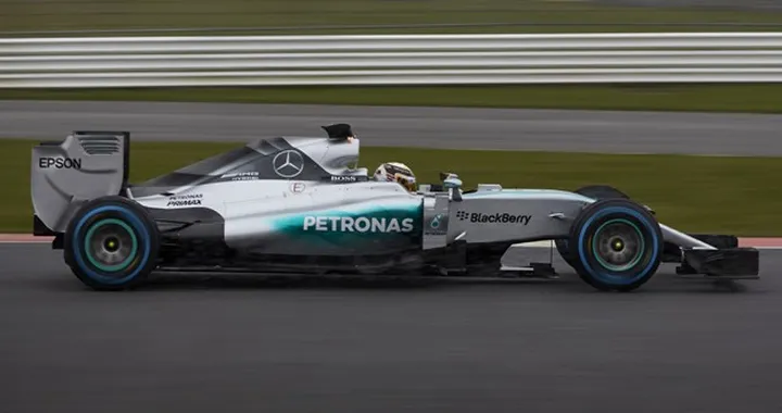 Mercedes F1 W06 Hybrid: foto, video e informazioni