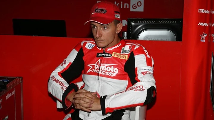 Superbike 2015: Il team JR Racing ingaggia Badovini ed Elias