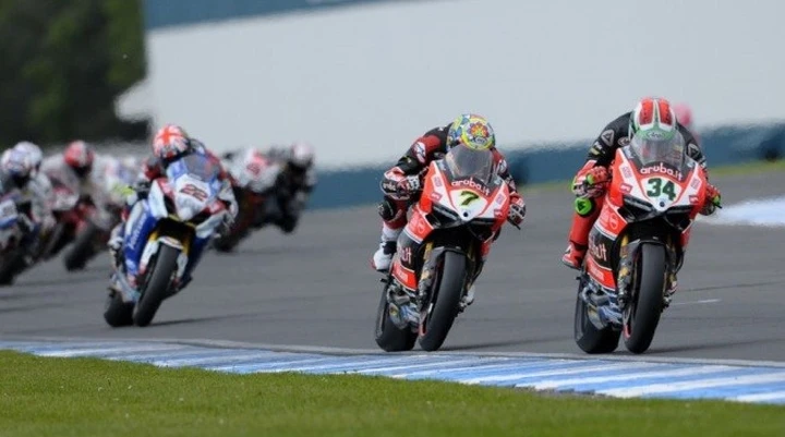 Davies - Donington 2015