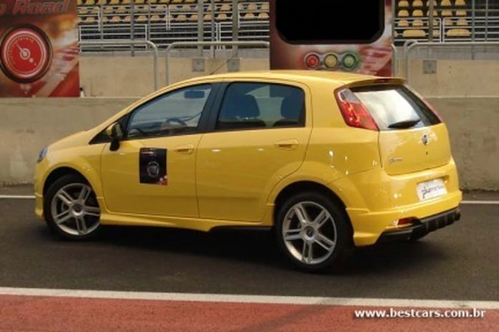 Fiat Grande Punto Turbo: per sportivi brasiliani