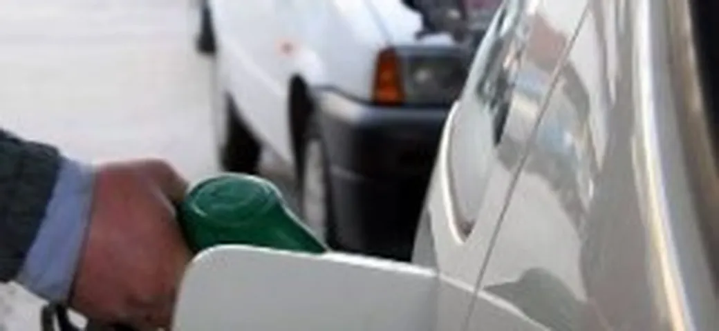Rincari carburante: verso quota 1.60 euro/litro