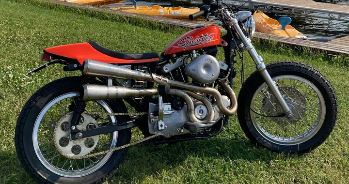 The Dirtster: la Sportster del '79 che ha sconfitto l'oblio e il tempo