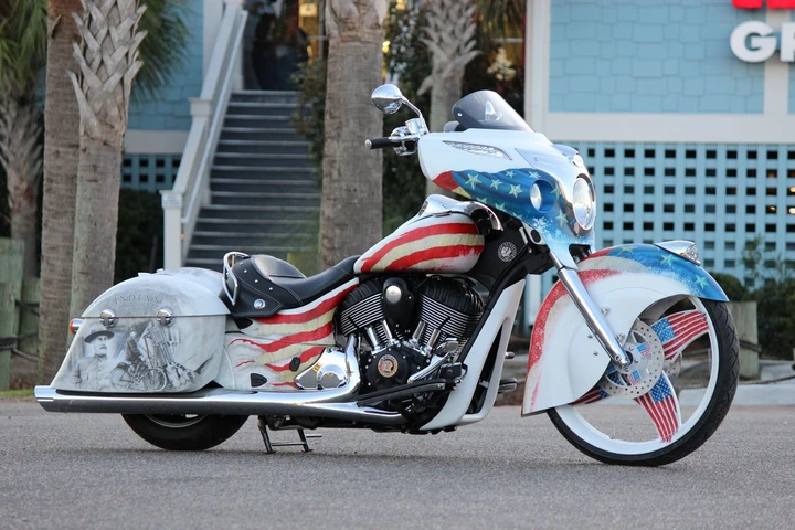 Indian Motorcycle lancia il Project Chieftain