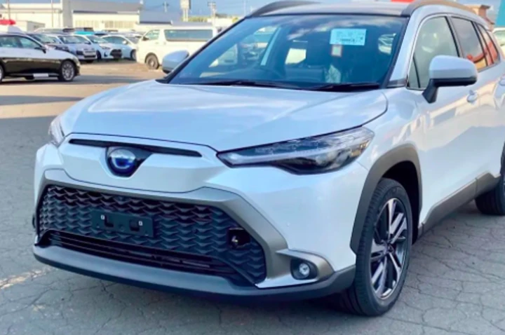 Toyota Corolla Cross: le differenze della versione giapponese