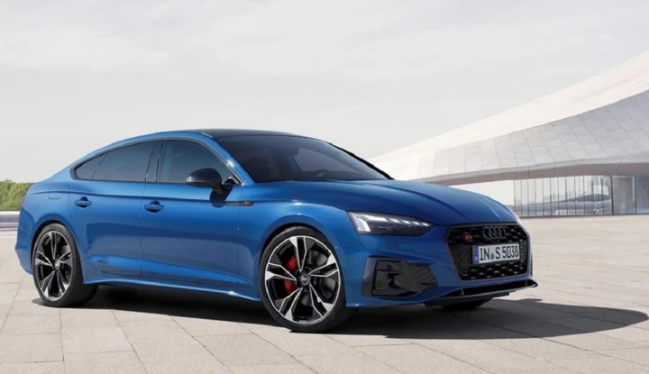 Audi S4 e S5 Black Edition: dotazioni, novità, prezzi