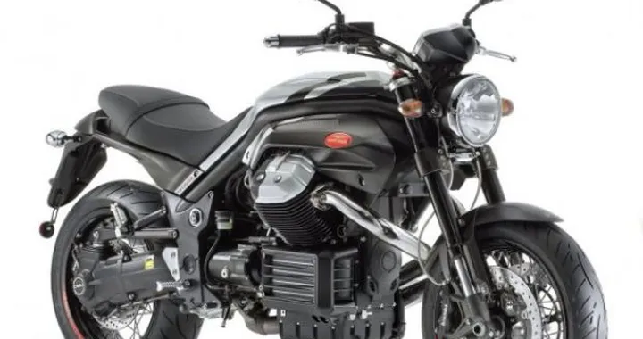Listino prezzi Moto Guzzi 2012: Nevada/Nevana Anniversario a 8.190/8.290 euro