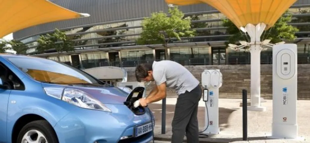 Auto elettriche: un carro attrezzi speciale per il soccorso in America