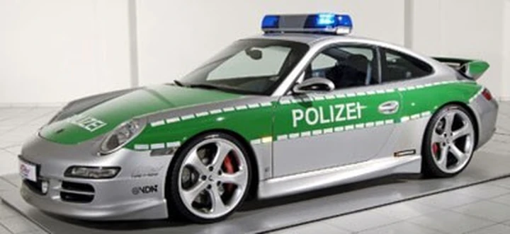 Polizei in Porsche