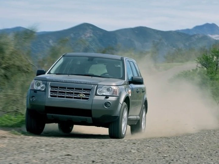 All'orizzonte una Land Rover Freelander a 7 posti?