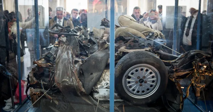 Strage di Capaci: a Palermo i resti della Fiat Croma della scorta di Giovanni Falcone
