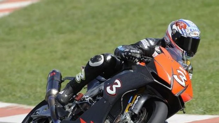 SBK a Kyalami: l'Aprilia c'è, Biaggi e Nakano anche