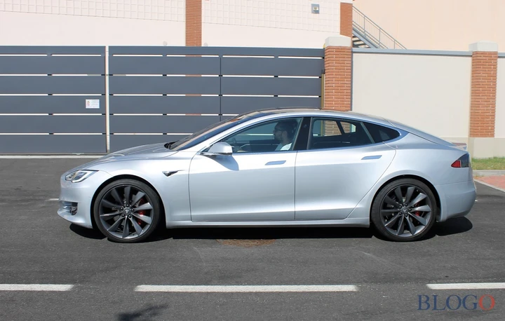 Tesla: nuovi problemi in Germania per gli incentivi