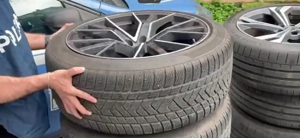Rubavano gli pneumatici delle auto a Milano: sgominata banda criminale