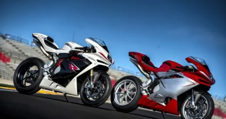 Pirelli Supercorsa SP sulle nuove MV Agusta F4 / F4R / F4RR