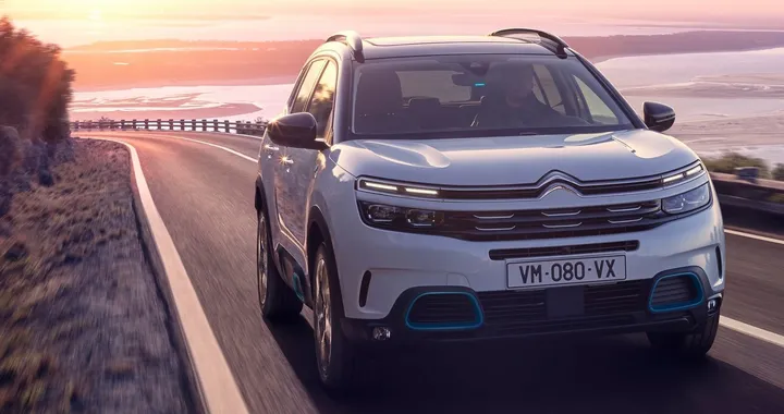 Citroen C5 Aircross Hybrid: disponibilità e prezzi