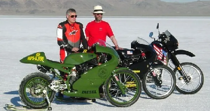 Record di velocità per la moto diesel
