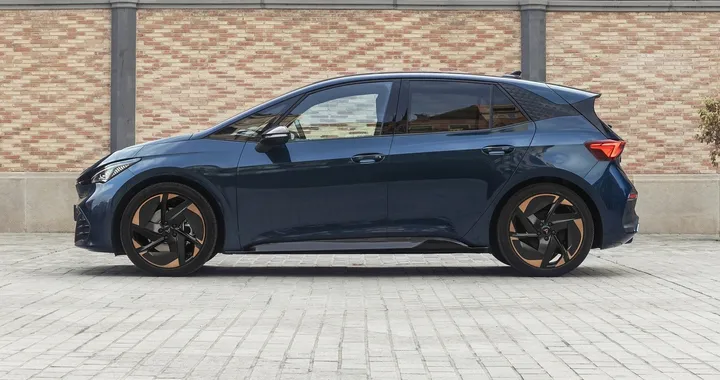 Cupra Born: prova, prezzo, autonomia, ricarica, uscita