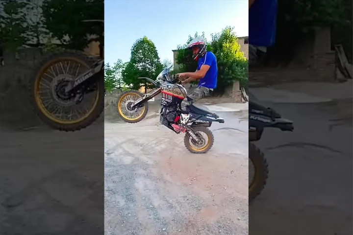 Pol Tarres: che spettacolo con la Yamaha Ténéré 700 (Video)