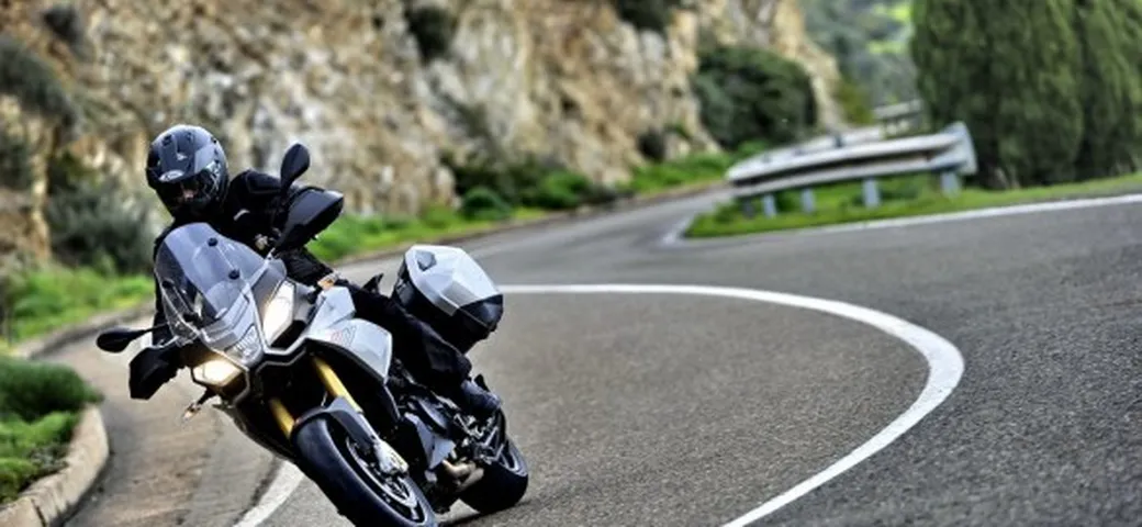 Aprilia Caponord 1200 2013: il test di Motoblog