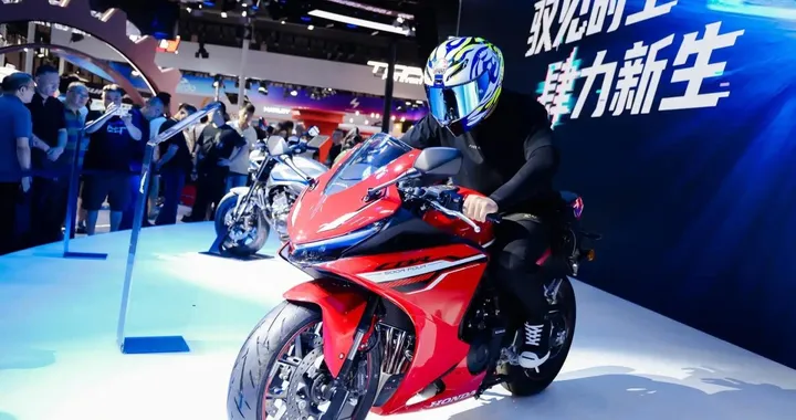 Honda CBR500R Four: cosa sappiamo sulla sportiva più attesa del 2026