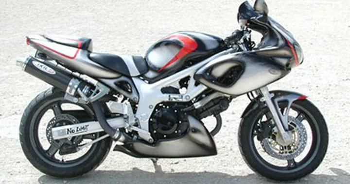 Suzuki SV650s McLaren