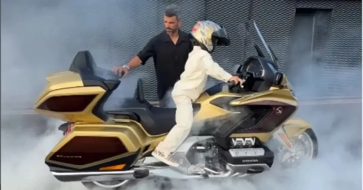 Zayn Sofuoglu stupisce ancora: a 7 anni guida una Honda Gold Wing