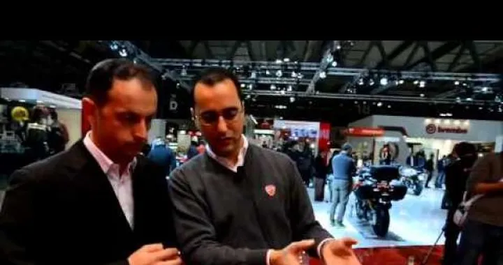 Video Ducati Hyperstrada 2013 - Salone EICMA di Milano