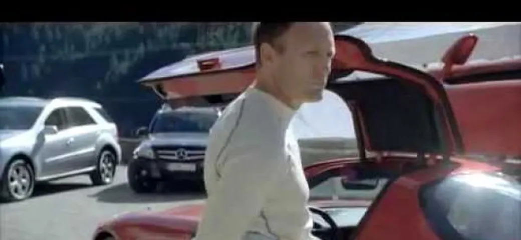 Video Mercedes SLS AMG: ecco lo spot pubblicitario