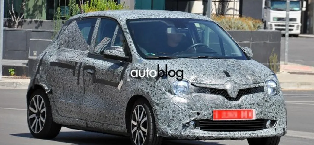 Renault Twingo: foto spia