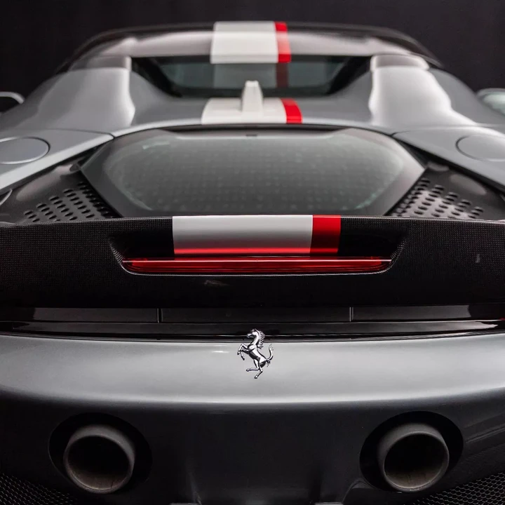 Ferrari SF90 Spider