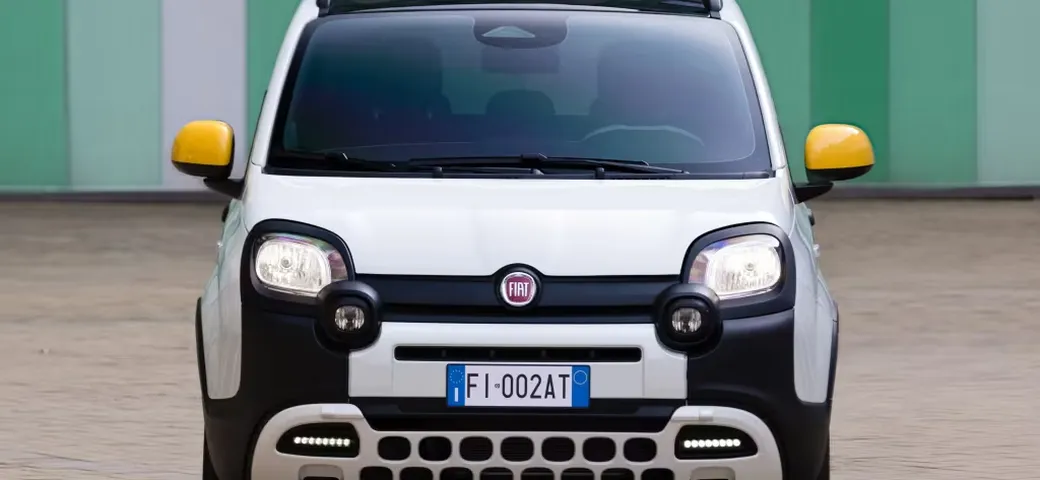 Fiat Panda, la regina delle vendite è in offerta ad agosto: il prezzo