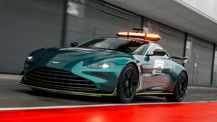 F1, la Safety Car è troppo lenta: l’accusa dei piloti e la difesa della FIA