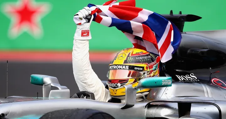 Gp Messico F1 2017: dominio Verstappen, Hamilton è campione del mondo